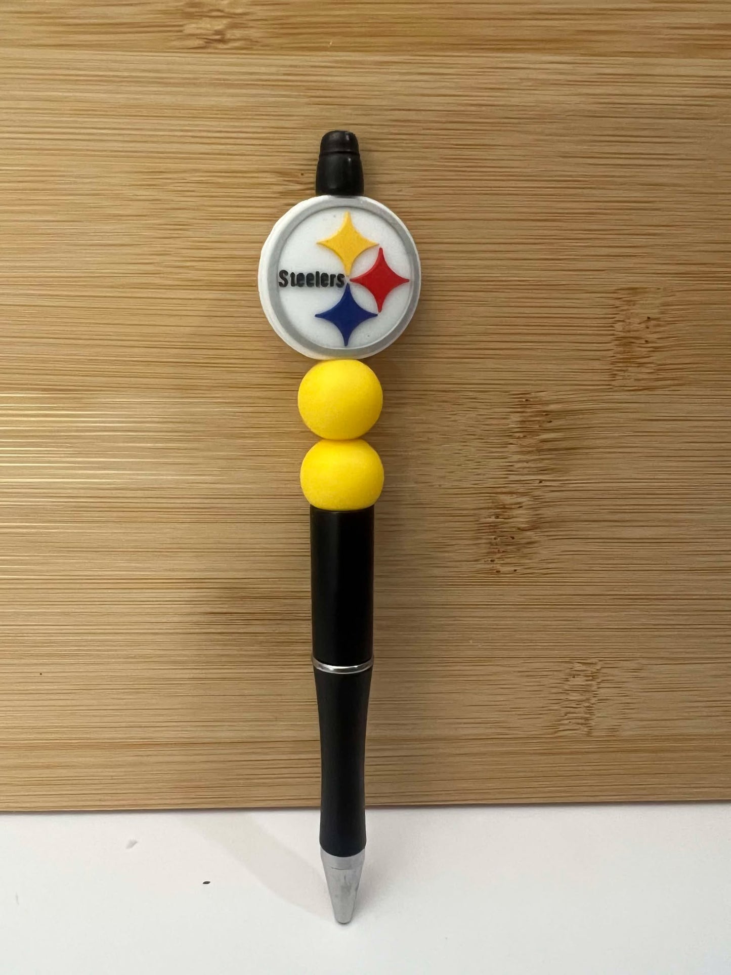 Steel football - Pen